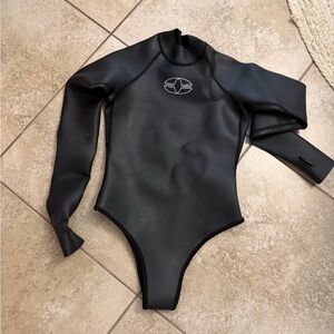 Oceaner Black Long Sleeve Wetsuit